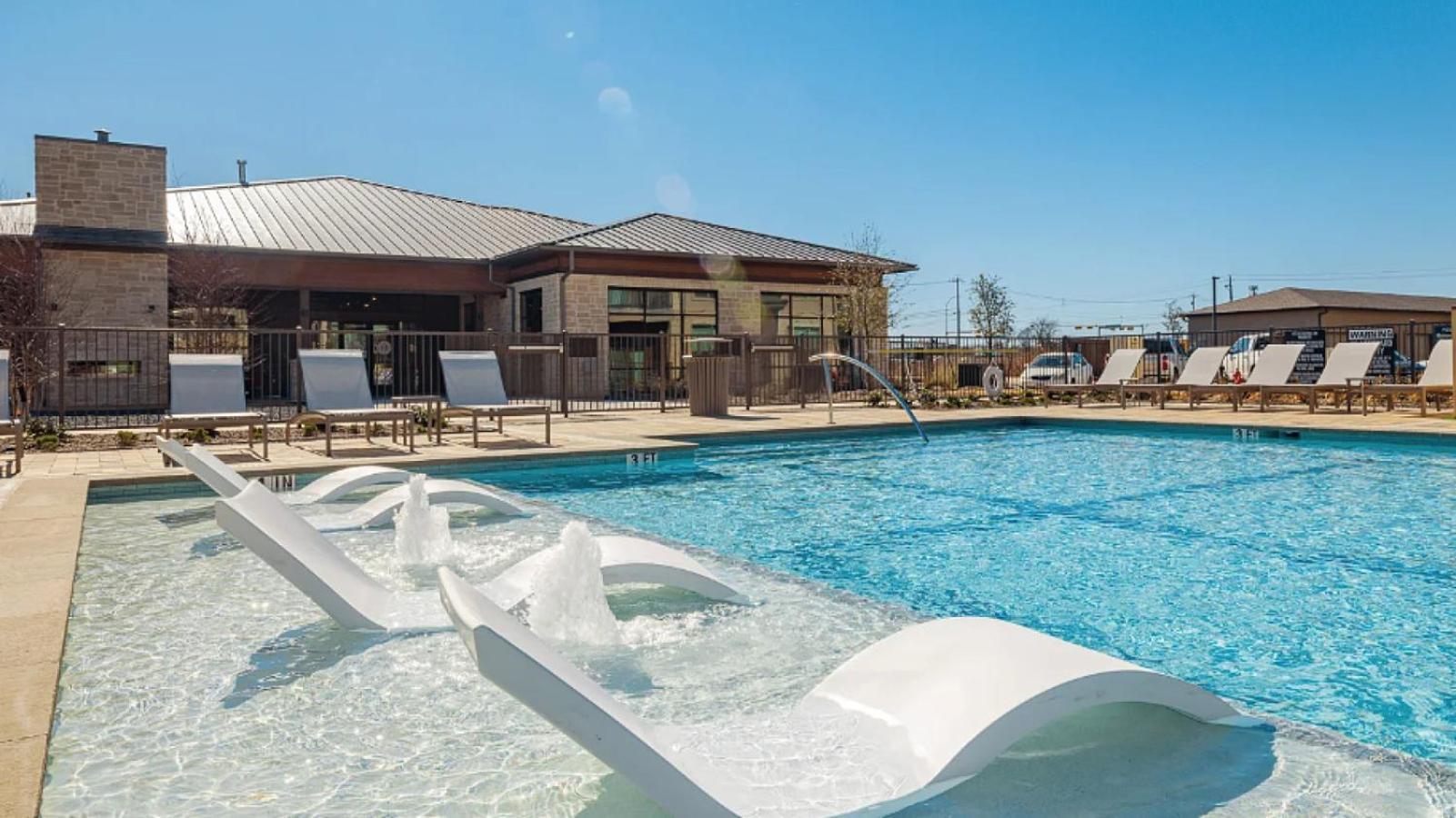 Landing At The Haywood - 1 Bedroom In Slaughter Creek Austin Exterior photo